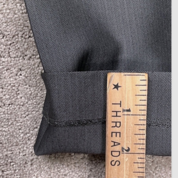 Mens 2pc Calvin Klein suit grey silver 42L excellent condition - Picture 15 of 16